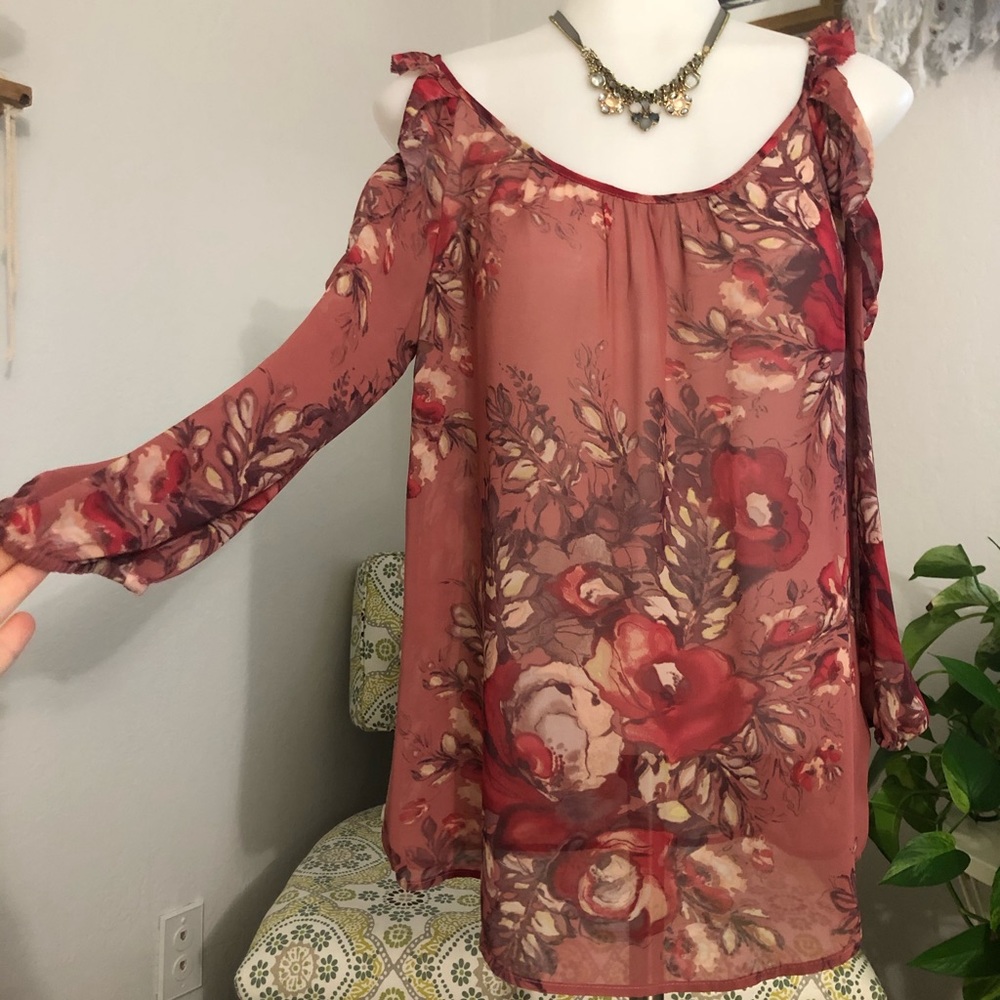 Lauren Conrad open shoulder long sleeve blouse